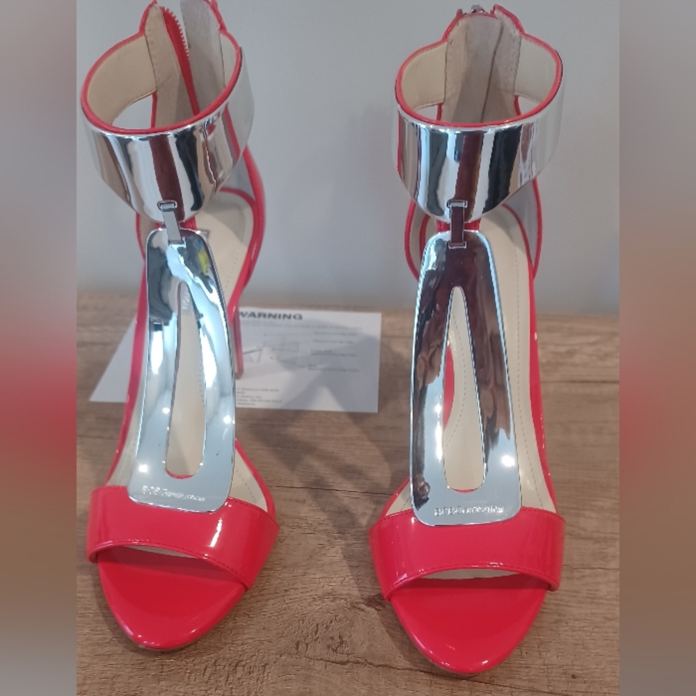 BCBG passion patent heels
